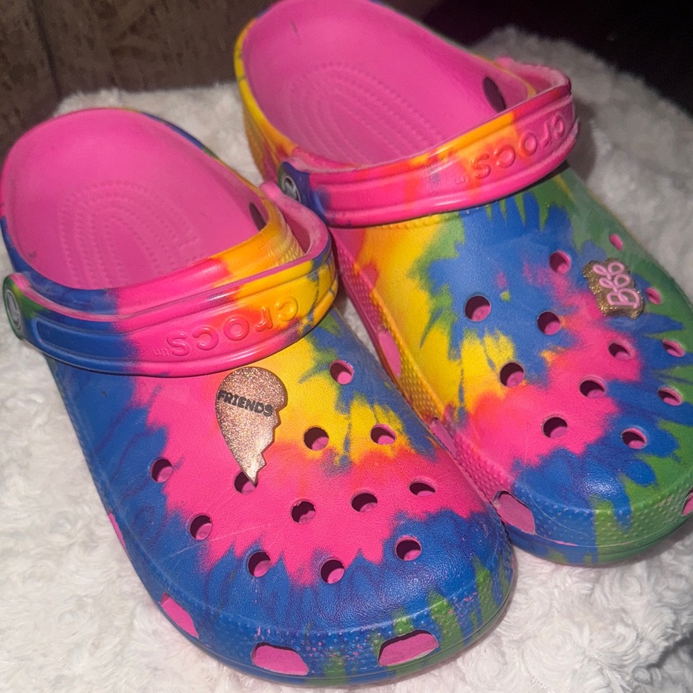 Crocs Adult Tie-Dye Clogs - Pink and Yellow
